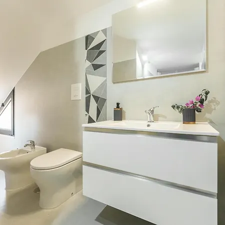 Mareluna Apartment